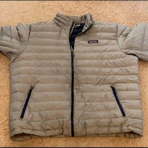 Patagonia Men’s Down Jacket in Great Condition - 50% off original price!